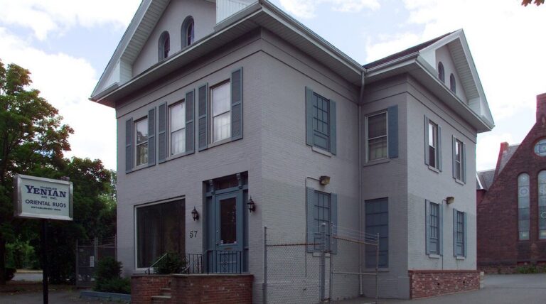 ma pearl women s sober house   vanderburgh sober living 768x428