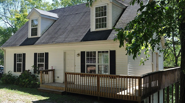 nc middle river asheville sober living men s recovery house 768x428