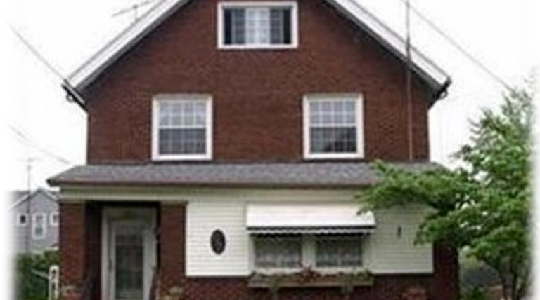 oh robbins house niles women s recovery house 768x428