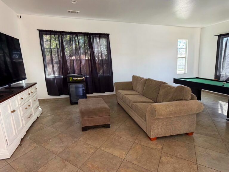 Freedom House Sober Living – Mens Recovery Home 768x576