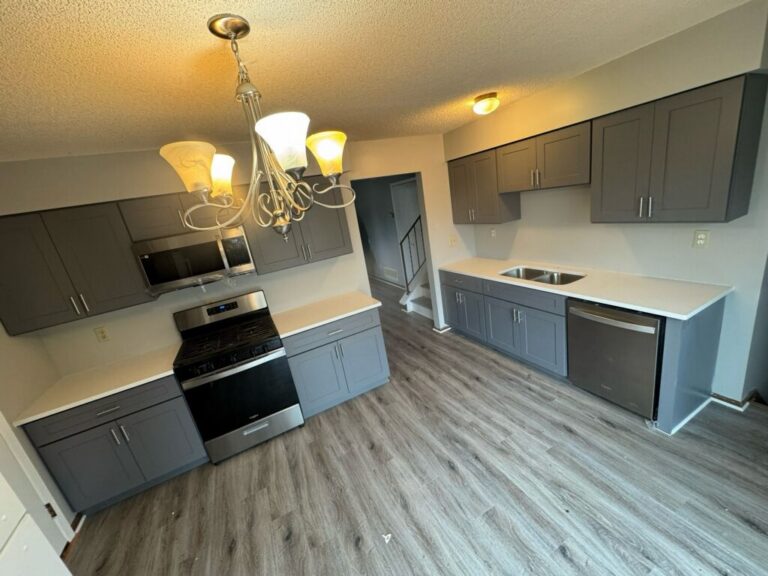 Mens Only Sober Living 768x576
